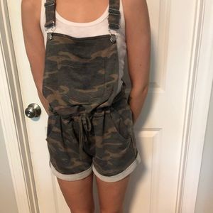 Venus overalls